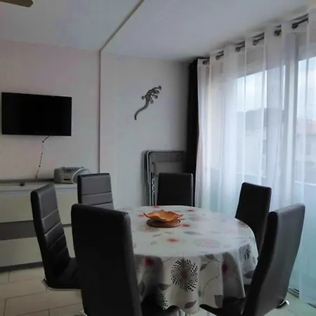 Apartment : T2 Climatise Proche - Fr-1-776-20
